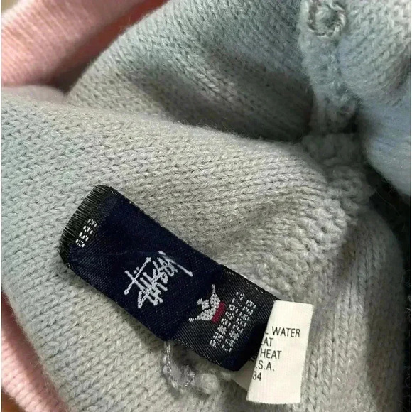 Stussy Y2K Pink Butterfly Beanie - Picture 3 of 3